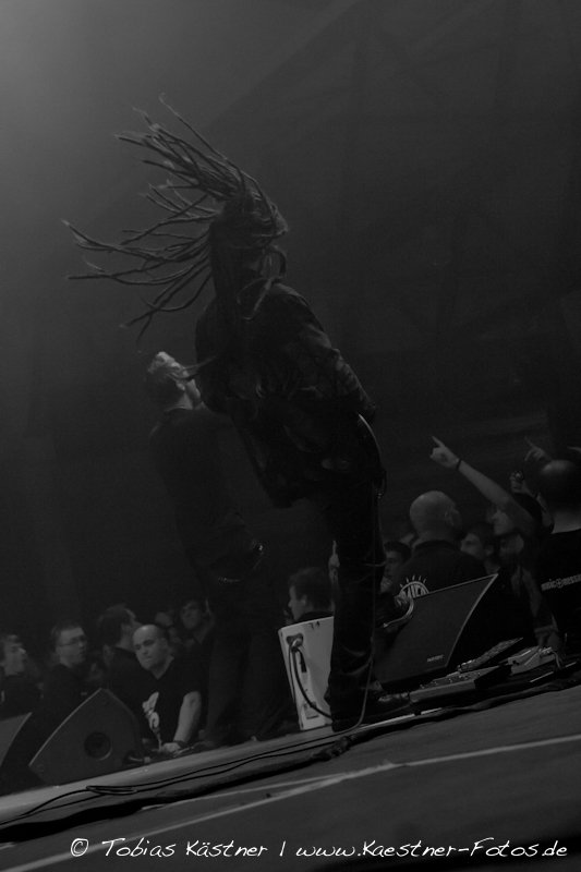 RWL2011 Thousand Foot Krutch 13