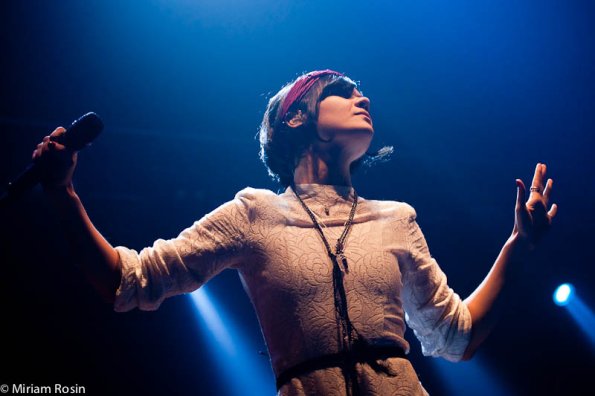 Bat-For-Lashes-09-2728