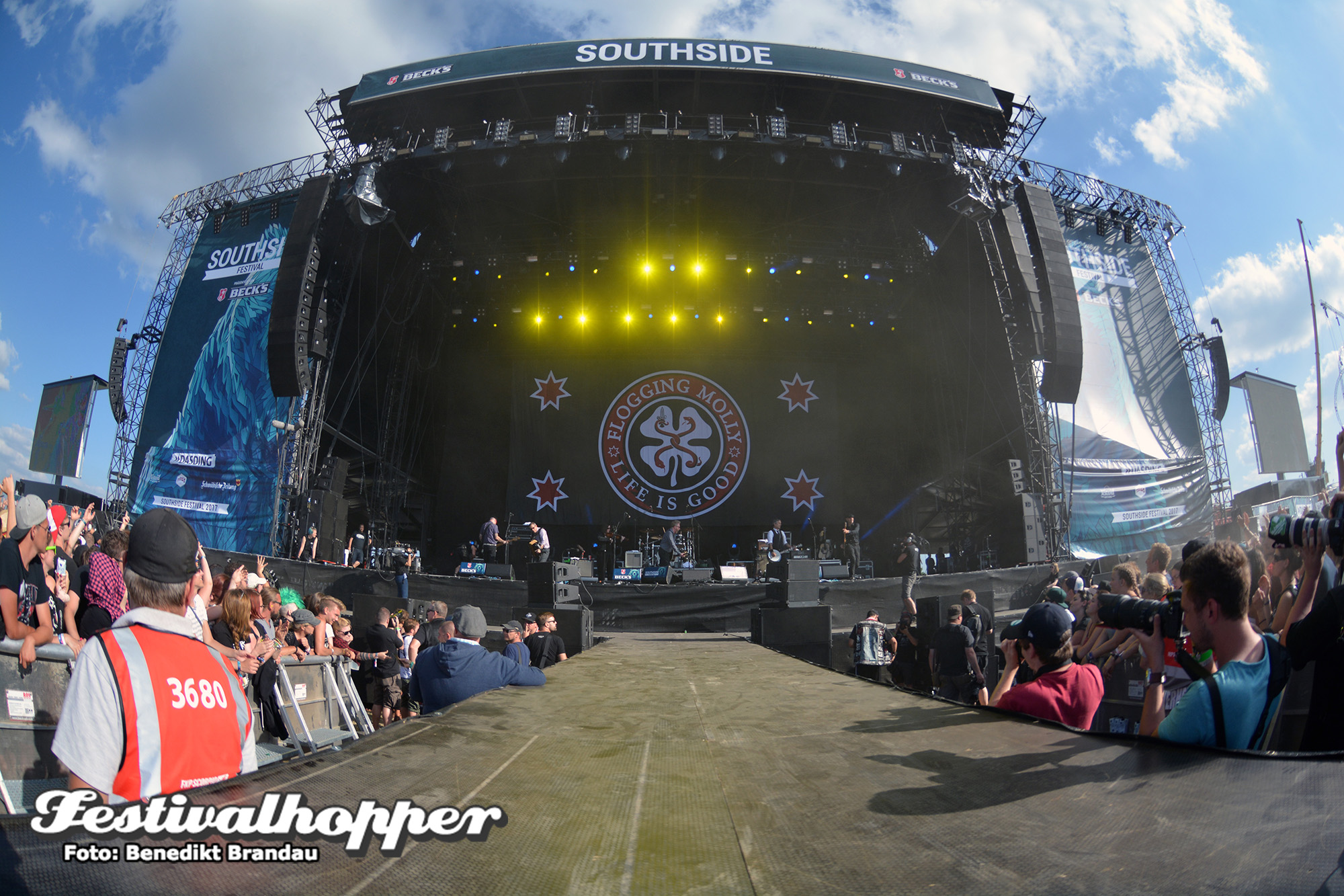 Flogging-Molly-Southside-2017-Foto-Benedikt-Brandau-10