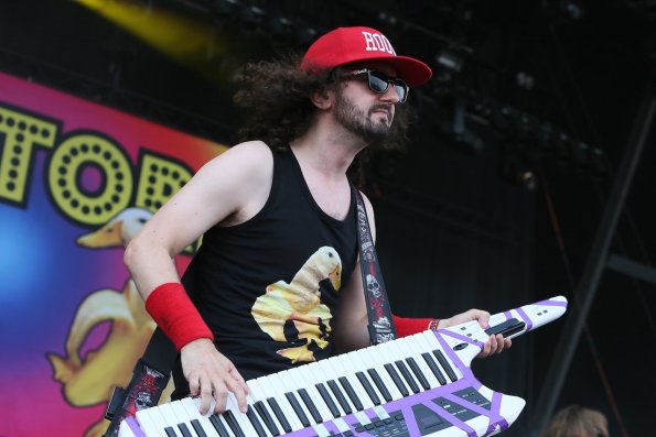 Alestorm FansY5861