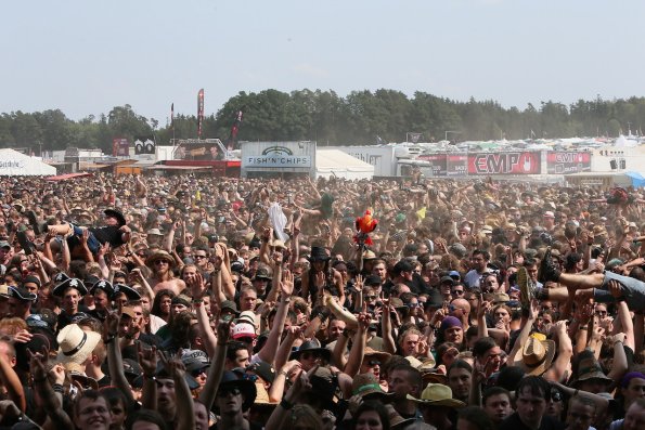 Alestorm FansY5955