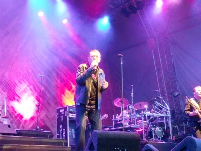 UB40