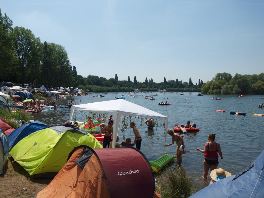 Badegäste-summerjam-2015