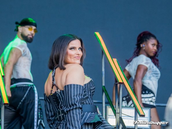 nelly furtado superbloom2025