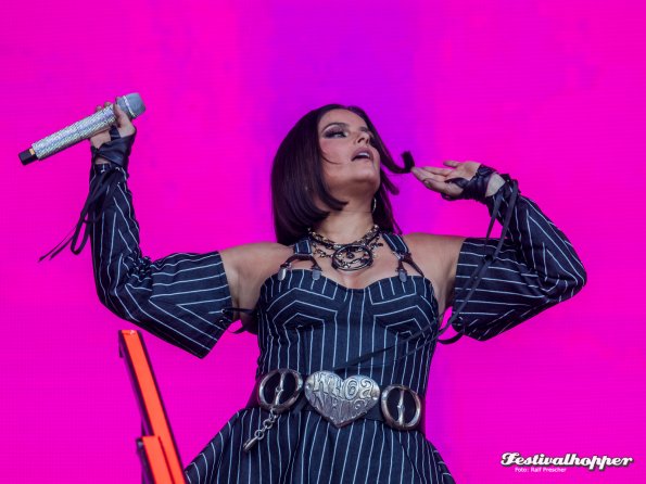 nelly furtado superbloom2025