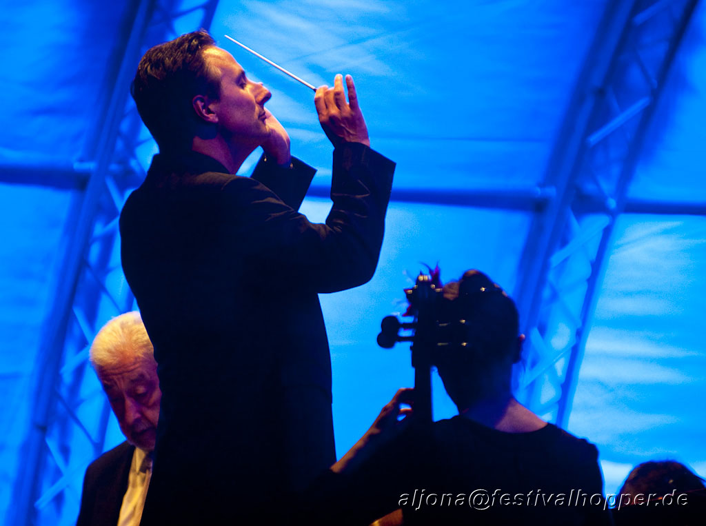 Juan-Jose-Mosalini-Thueringer-Symphoniker_tff-rudolstadt-2011-53