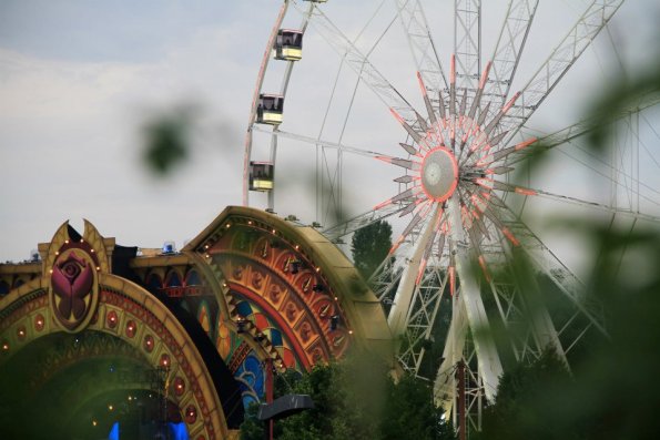 Tomorrowland-2014_8-c-A-Jodocy