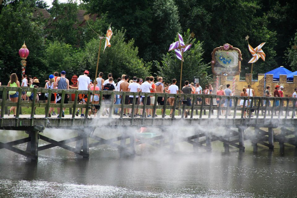 Tomorrowland-2014_11-c-A-Jodocy