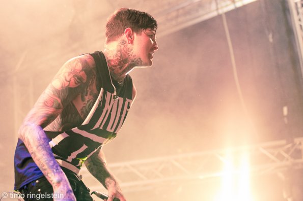 0237_Suicide_Silence