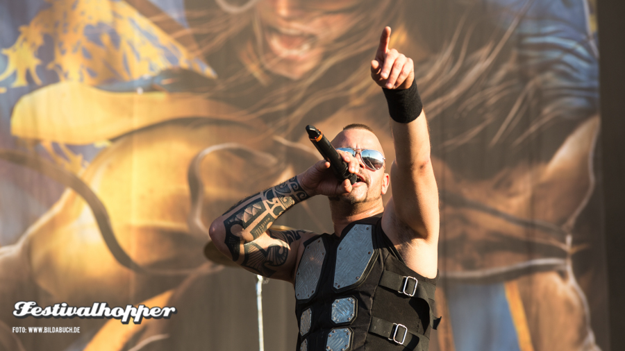 Sabaton-Wacken-2013-3