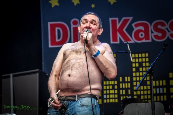 Die Kassierer – With Full Force